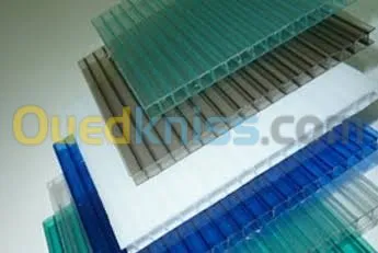 Polycarbonet et toux profile de braque