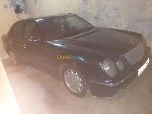 Mercedes Benz Classe E 1999 