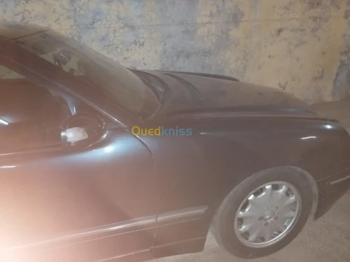 Mercedes Benz Classe E 1999 