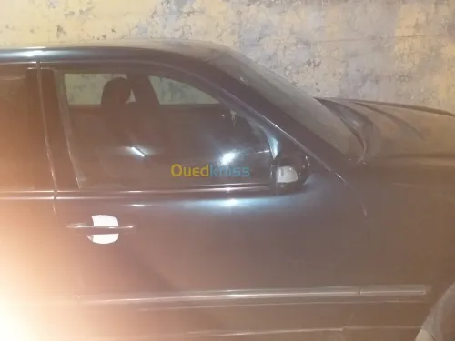 Mercedes Benz Classe E 1999 