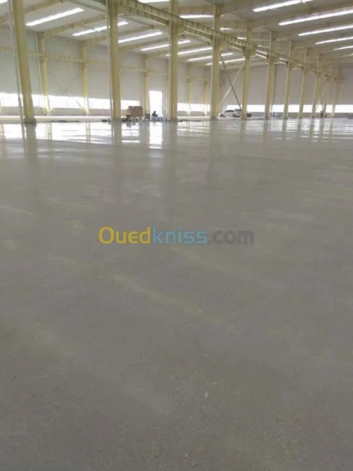 Travaux de pose béton dallage industri
