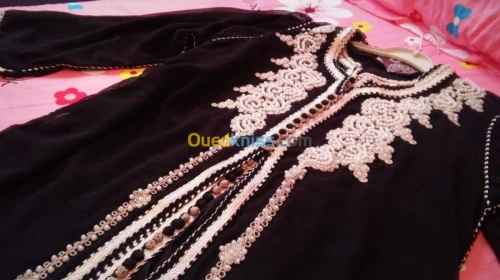 Caftan marocain (kaftan) قفطان