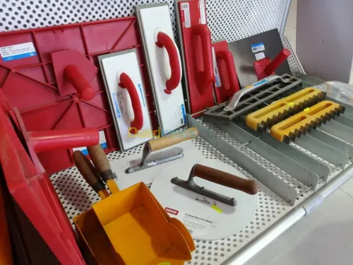 OUTILS DE PEINTURE ET DECORATION DEKOR