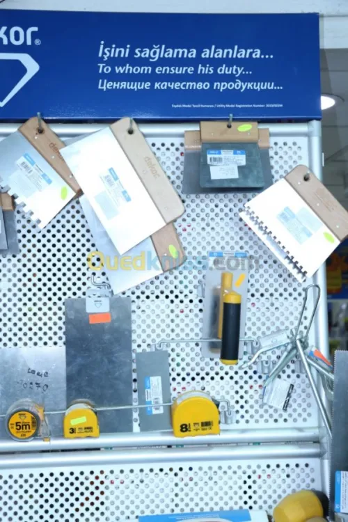 OUTILS DE PEINTURE ET DECORATION DEKOR