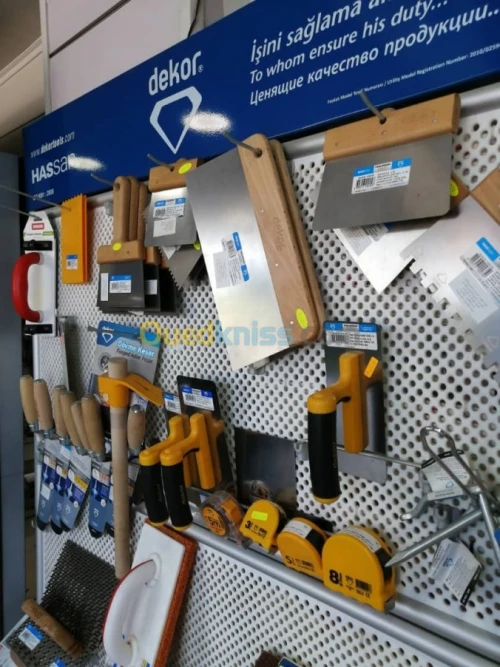 OUTILS DE PEINTURE ET DECORATION DEKOR