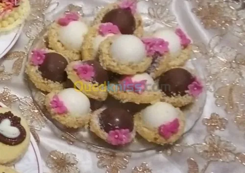 gâteaux traditionnel, moderne et sec 