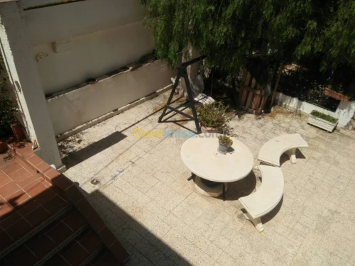 Location Niveau De Villa F4 Alger Hydra