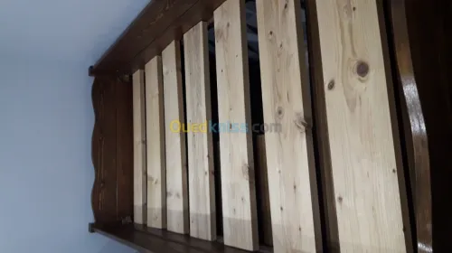 Lit mezzanine enfant avec escalier 