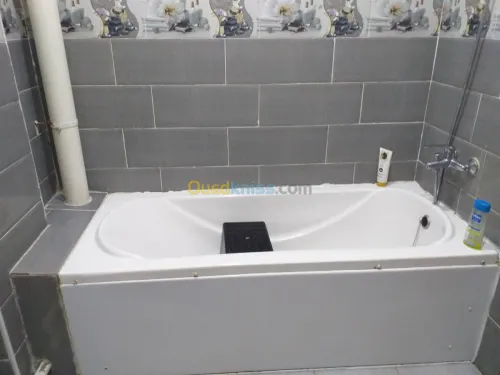 Vente Appartement F4 Alger Bordj el bahri
