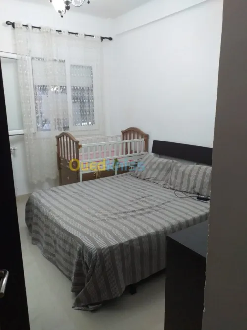 Vente Appartement F4 Alger Bordj el bahri