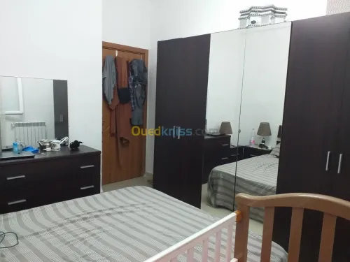 Vente Appartement F4 Alger Bordj el bahri