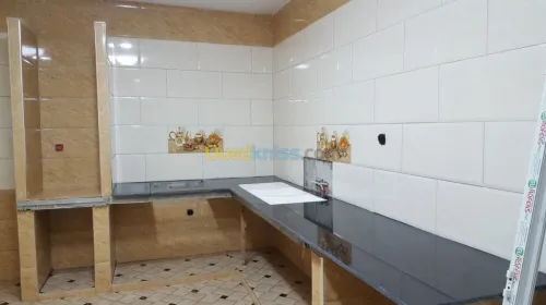 Bricolage بريكولاج Faïence . Dale de 