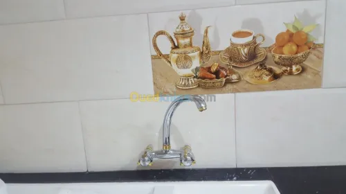 Bricolage بريكولاج Faïence . Dale de 