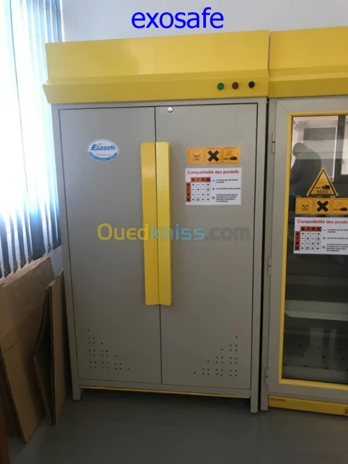 EQUIPEMENT DE LABORATOIRE 