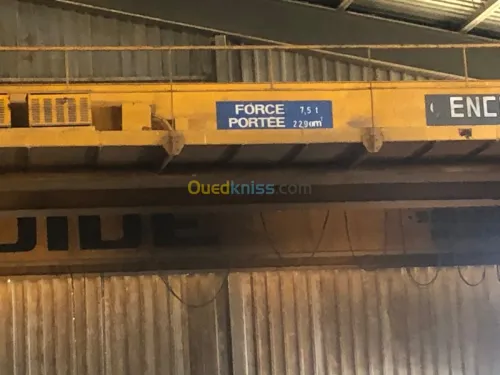 Fonderie est tout typesde tompons