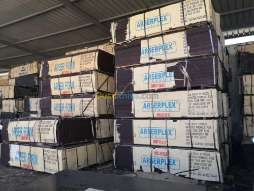 Coffrage en bois contreplaqué bakélisé
