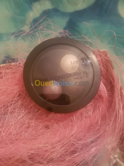 Maquillage de marque originale