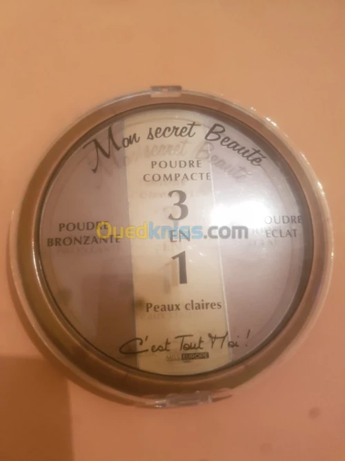 Maquillage de marque originale