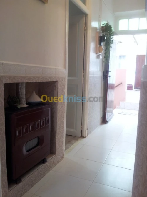 Vente Appartement F5 Alger Ain benian