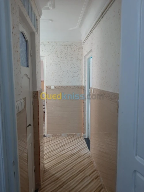 Vente Appartement F3 Mostaganem Mezghrane