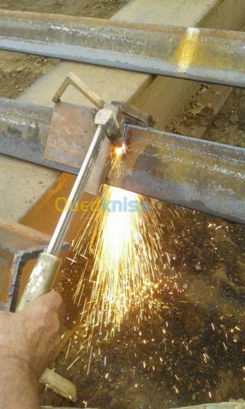 CHARPENTE METALLIQUE G.C  INDUSTRIE