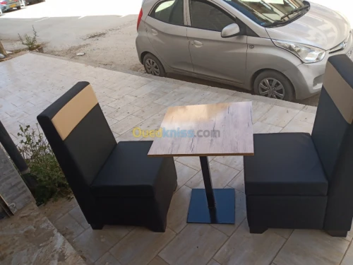 Banquette et fauteuils deux places