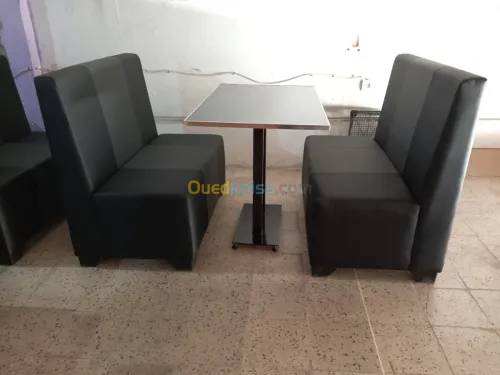 Banquette et fauteuils deux places