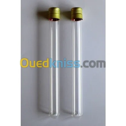 Tube à essai en verre 