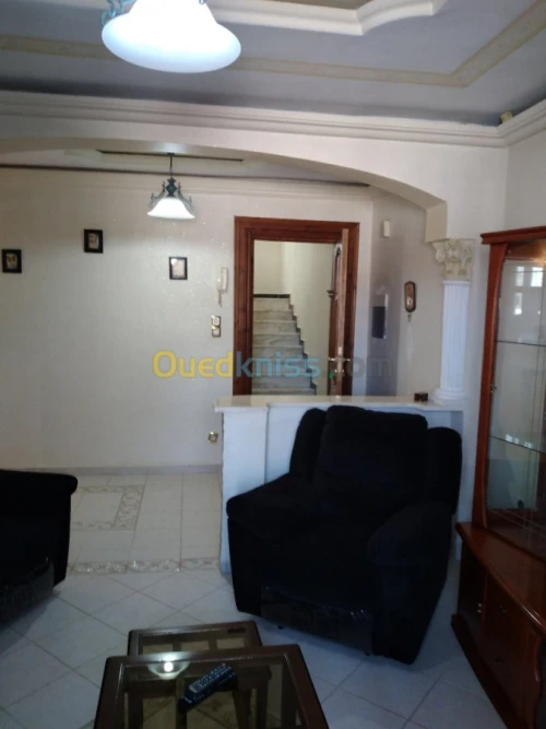 Location Niveau De Villa F2 Alger Hydra