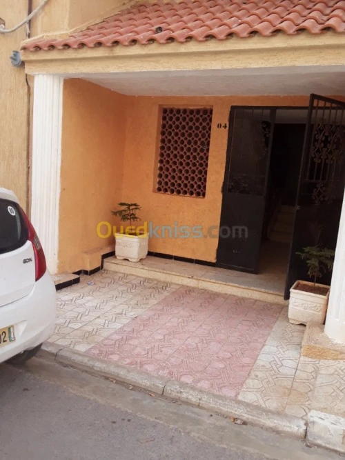 Location Appartement F3 Chlef Tenes