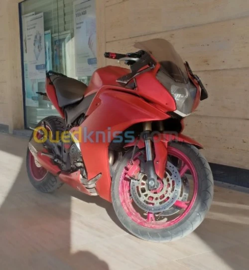 Honda CBR f600