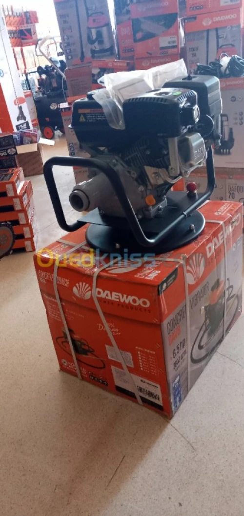 Vibreur de Béton  Daewoo 2020