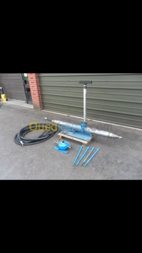 pose de cable et canalisation