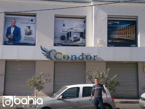 habillage vitrine et décoration façade