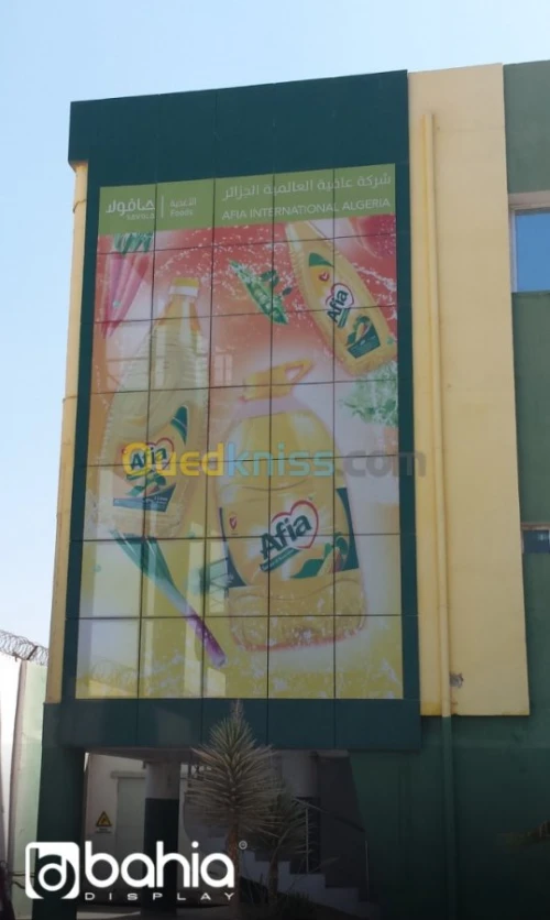 habillage vitrine et décoration façade