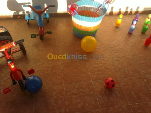 Jardin d'enfant ,crèche.