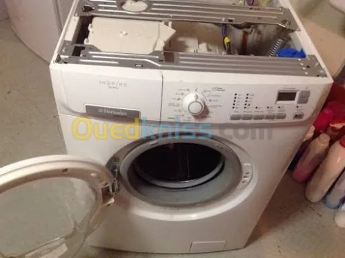 Réparation toutes marques de machine à laver disponible 7/7 j a partir de 8 h jusqu'à 22 h