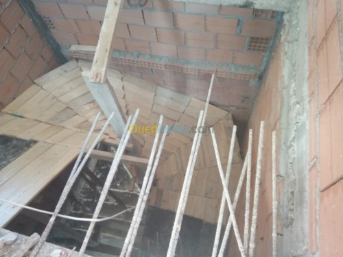 Consterction maco covror firayor