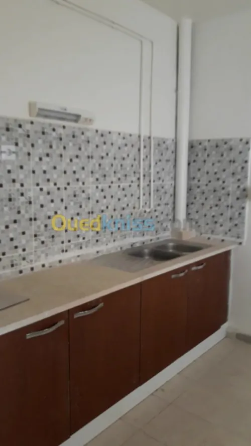 Echange Appartement F4 Boumerdes Khemis el khechna