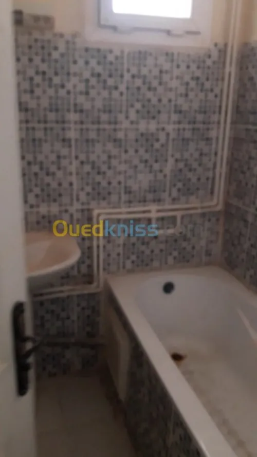 Echange Appartement F4 Boumerdes Khemis el khechna
