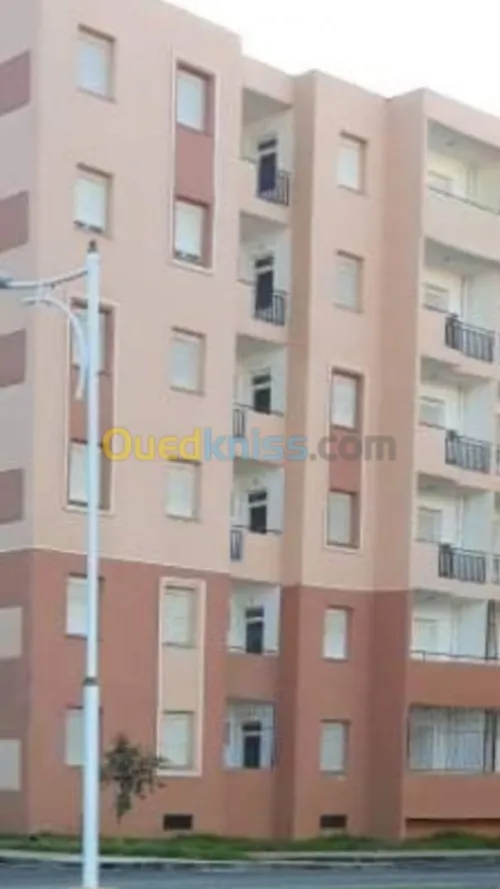 Echange Appartement F4 Boumerdes Khemis el khechna
