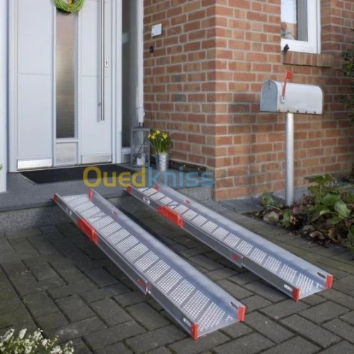 Rampe d'accès  pour fauteuils roulants