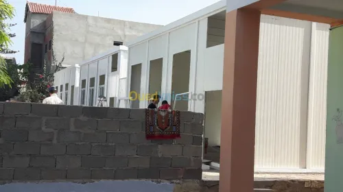 écoles  préfabriquées
