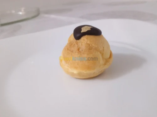 Gâteaux d'anniversaire , pâtisserie