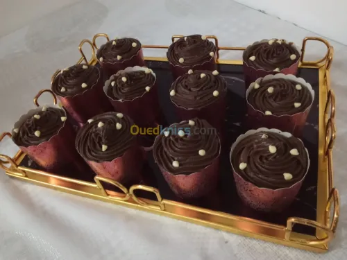 Gâteaux d'anniversaire , pâtisserie