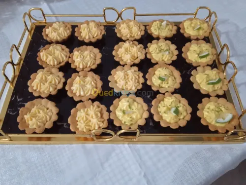 Gâteaux d'anniversaire , pâtisserie