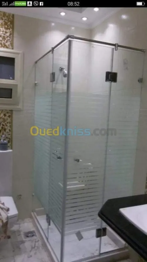 Rampes d'escaliers en inox et verre