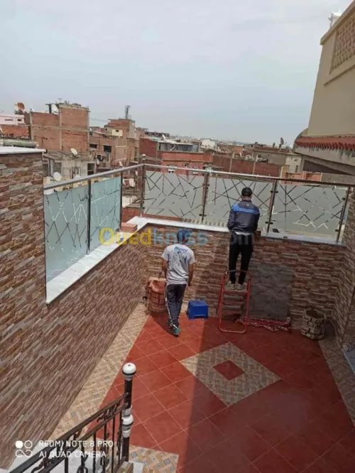 Rampes d'escaliers en inox et verre