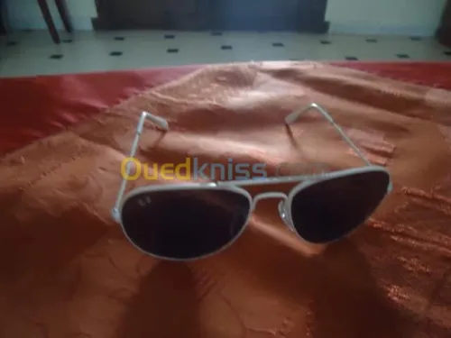 Lunette rayban wayfarer couleur blanch