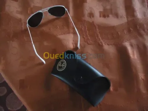 Lunette rayban wayfarer couleur blanch